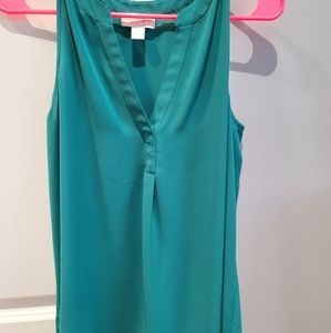 Flowy green Loft top